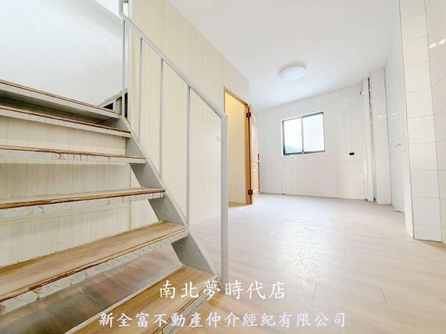 台南中西區透天-12