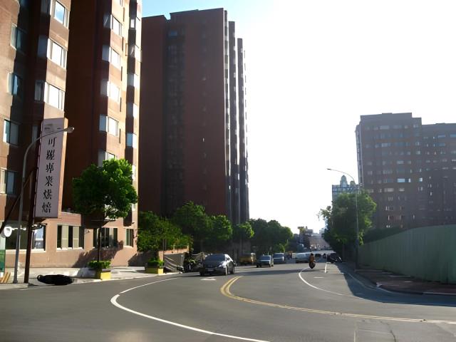 桃園蘆竹拍賣大樓-5