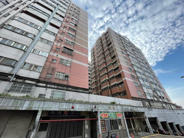 桃園法拍大樓-1