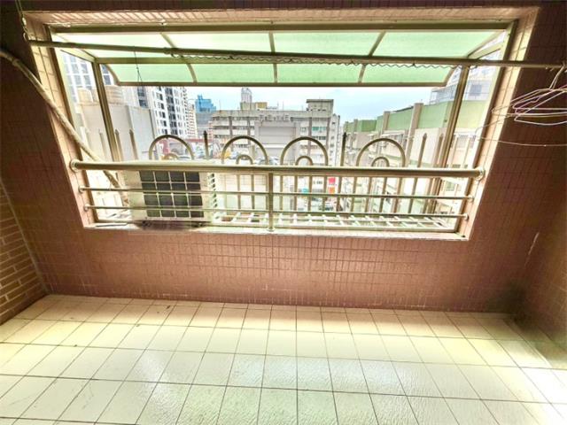 高雄苓雅大樓-12