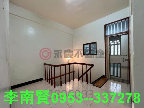 台南東區透天-12