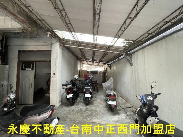 台南東區公寓-13