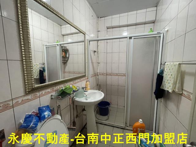 台南東區公寓-9