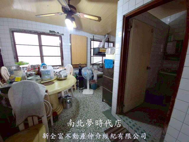新營透天-4