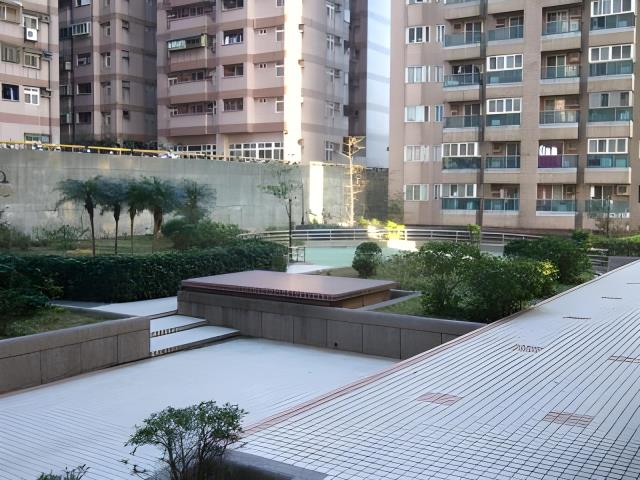 基隆中正區法拍大樓-4