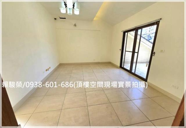 蘆竹光明國小電梯別墅