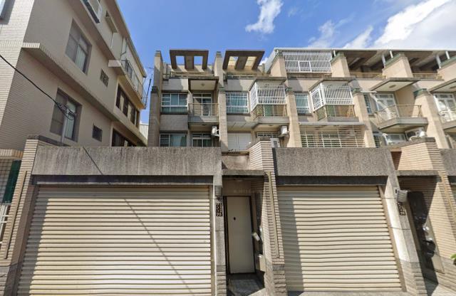 台南法拍透天-3