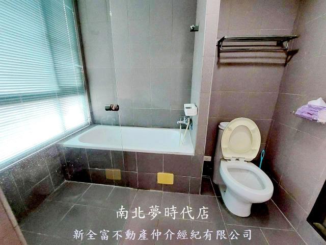 台南東區套房-10