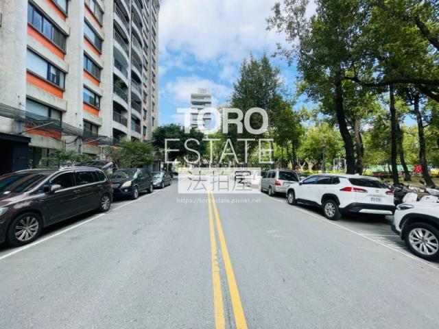 台北松山華廈法拍-8