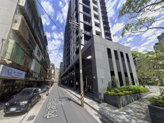 台北內湖大樓拍賣-2