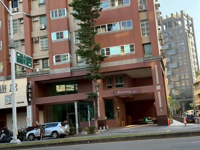 左營法拍大樓-9