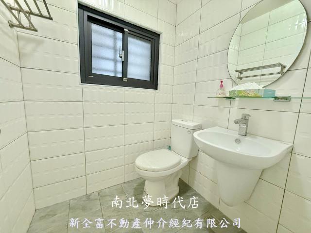 台南安南透天-9