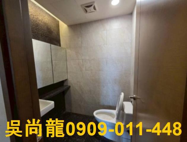 員林拍賣大樓-4