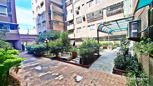 嘉義梅山法拍華廈-9