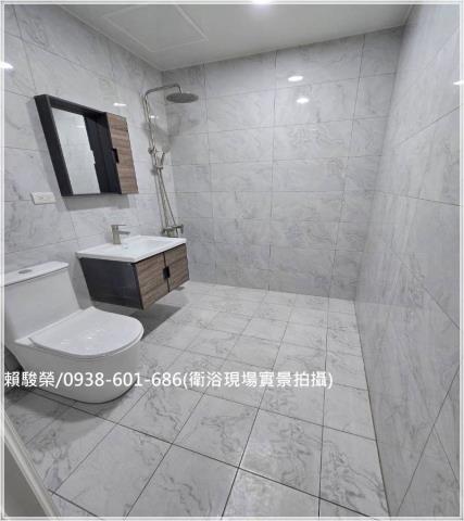 平鎮陸橋南路活巷透天