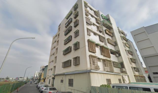 東區法拍大樓-6