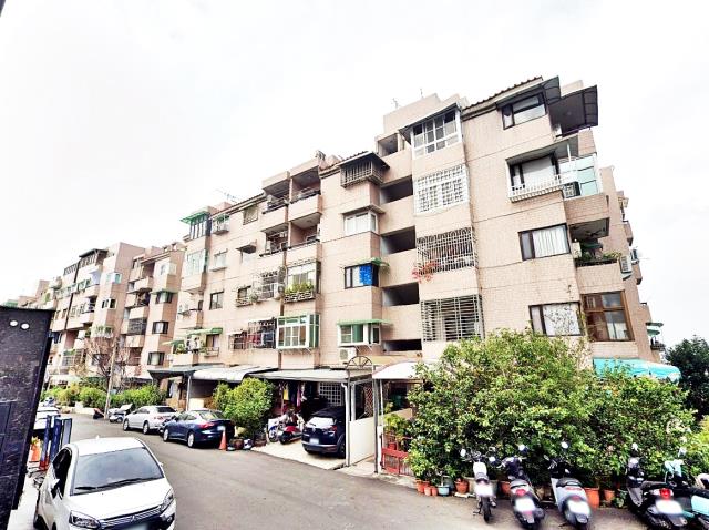 嘉義東區拍賣公寓-2