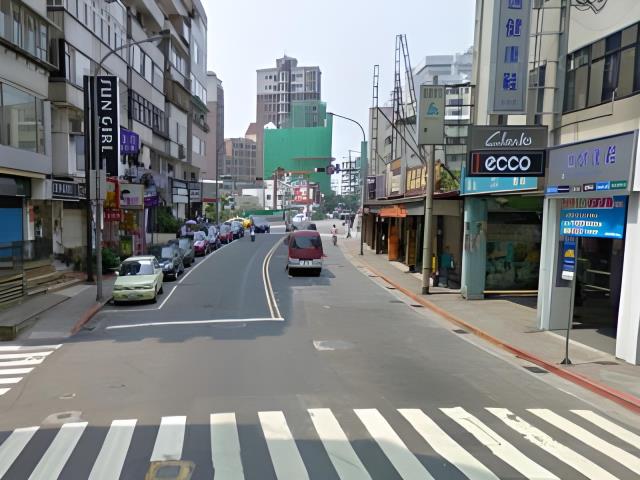 士林拍賣華廈-2