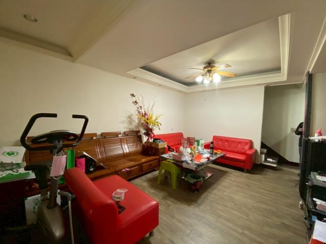 中壢市區活巷老屋透天