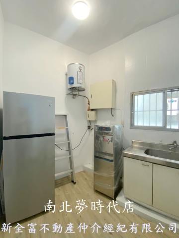 台南北區透天-12