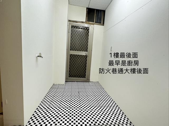 高雄拍賣大樓-3