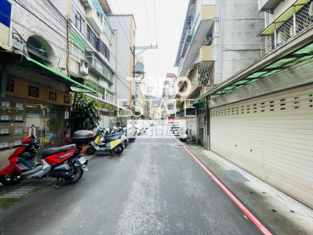 新北新店公寓法拍-8