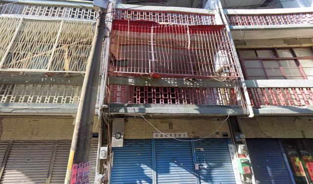 台中大里法拍透天-1