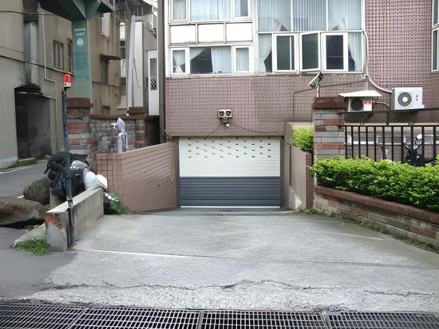 新北八里大樓法拍-4