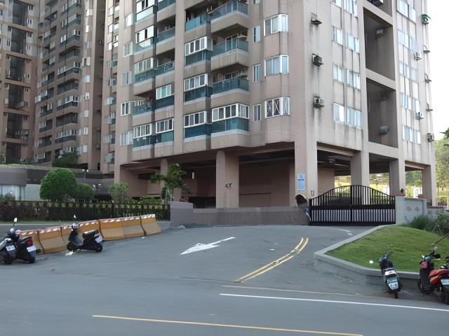 基隆中正區拍賣大樓-6