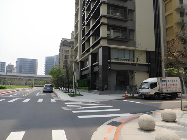 台北內湖大樓拍賣-6