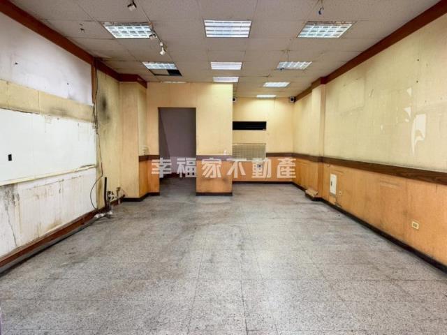 中西區店面-12