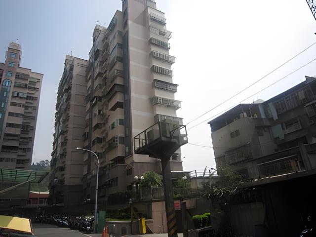 新北五股法拍大樓-2