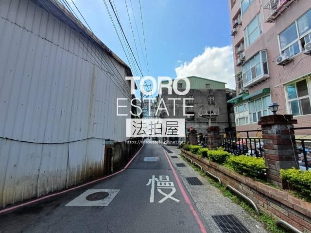 新北八里華廈拍賣-7