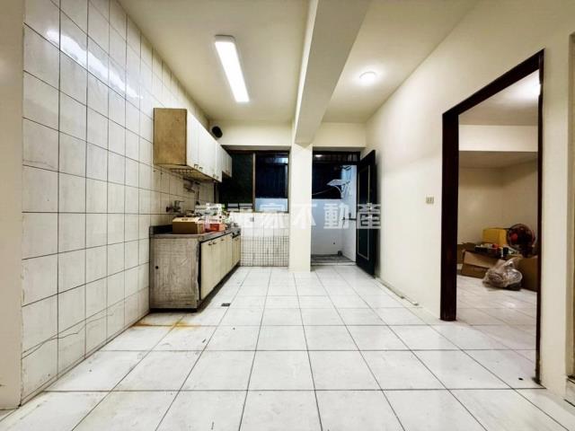 台南東區華廈-9