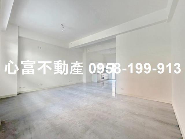 高雄岡山透天-1