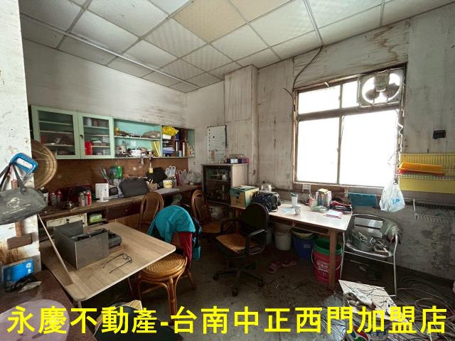 台南安平店面-8