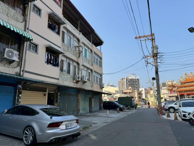 楠梓拍賣透天-7