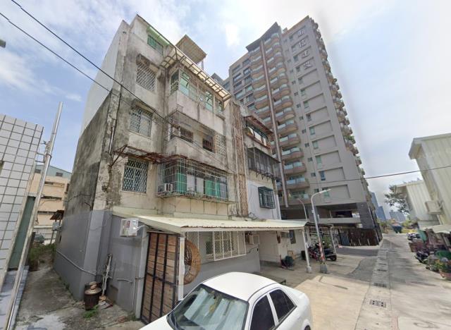 高雄鹽埕法拍公寓-4