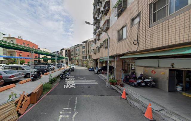 高雄法拍華廈-4