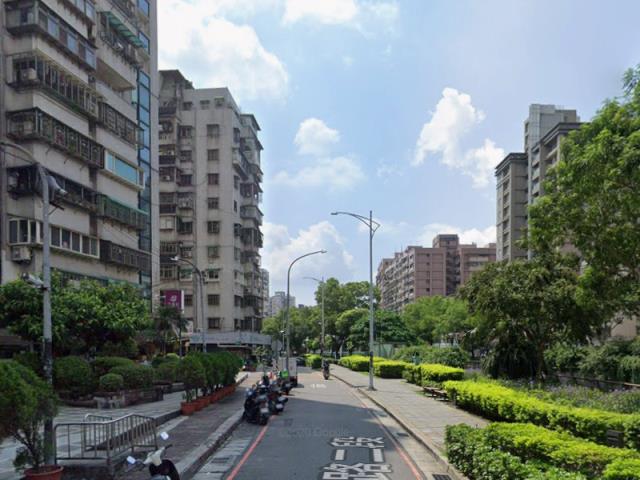 新北新莊大樓法拍-2