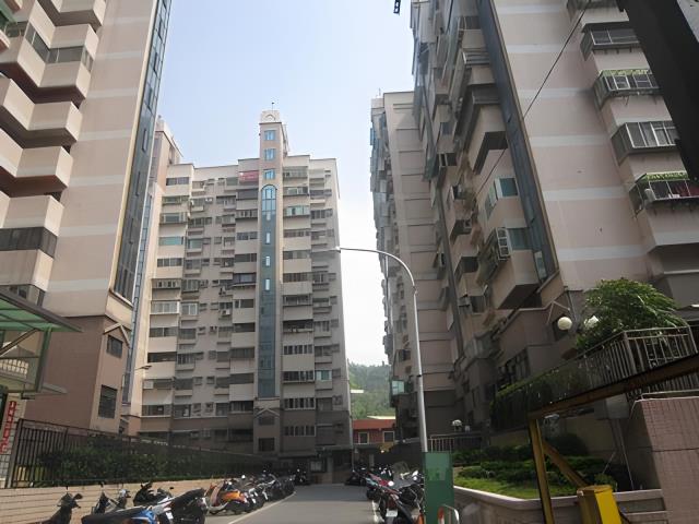 新北五股法拍大樓-6