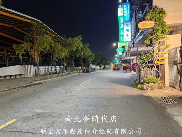 台南安平透天-10