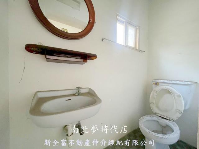 台南南區透天-10