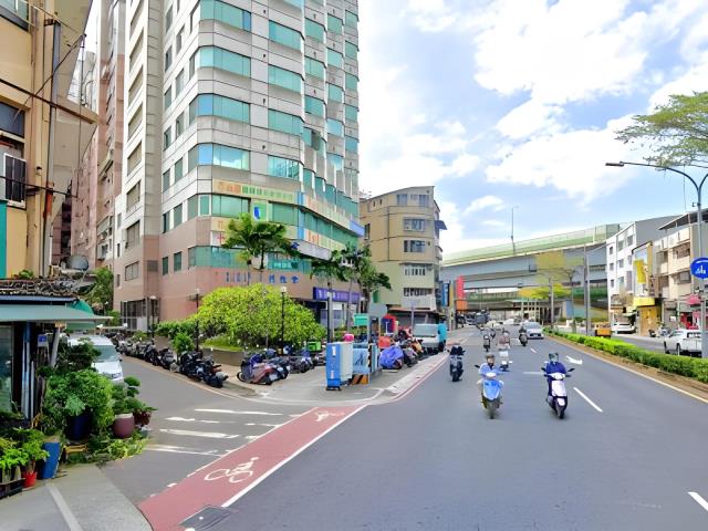 新北三重大樓法拍-8