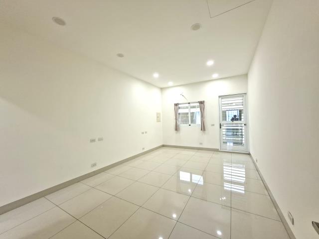 高雄苓雅透天-12