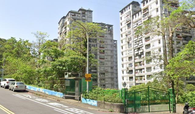 新北新店大樓法拍-1