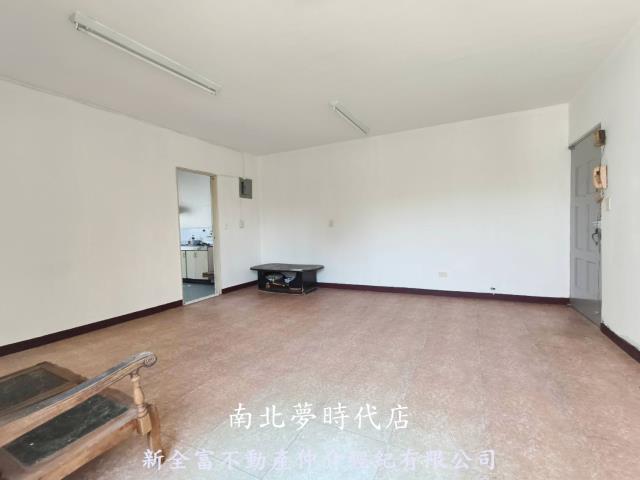 台南南區公寓-3