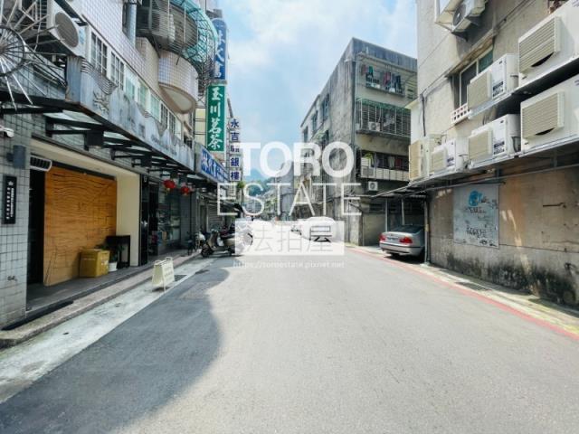 信義區法拍華廈-8