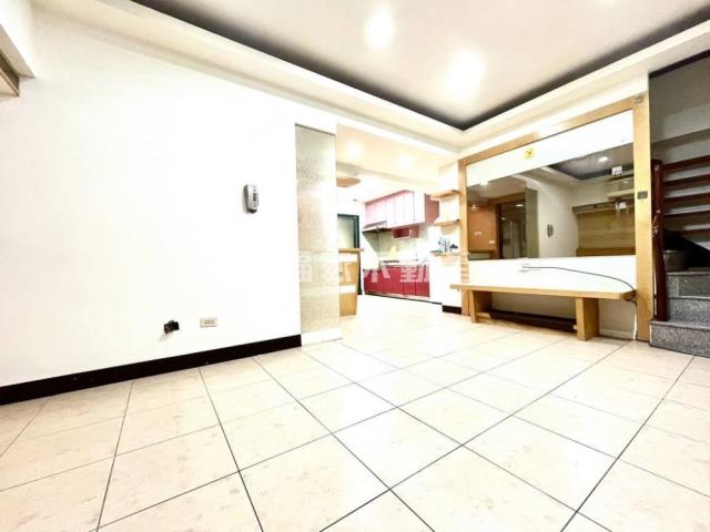 台南安平大樓-1