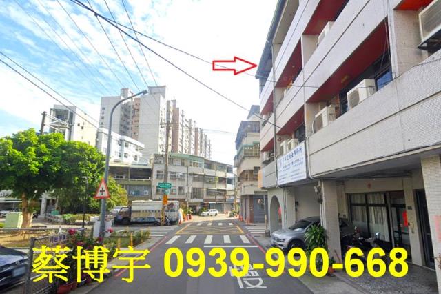 北屯區東山路邊間透天